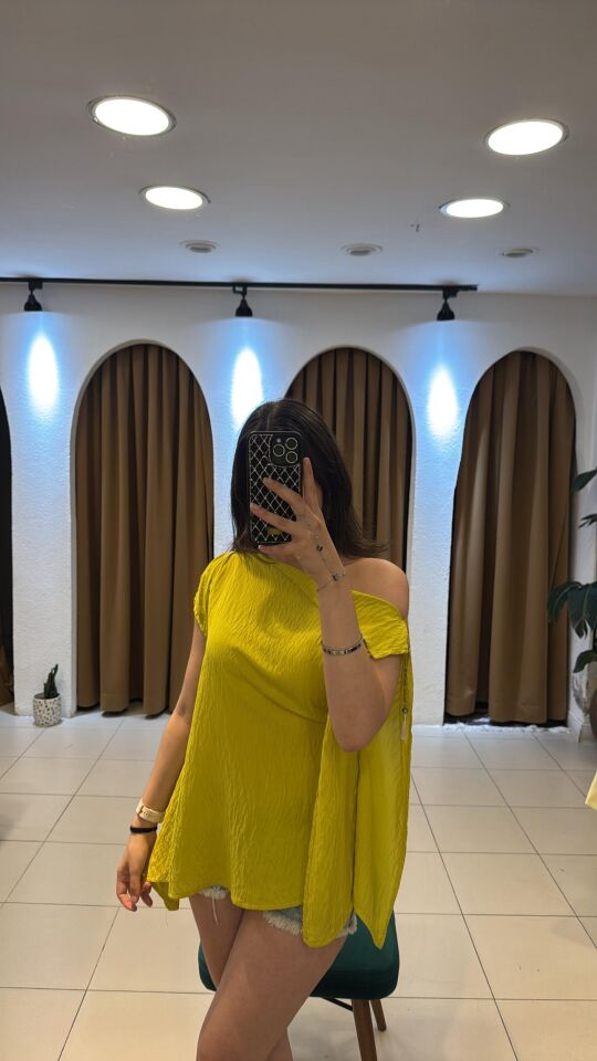 YAĞ YEŞİLİ ASİMETRİK KESİM BLUZ