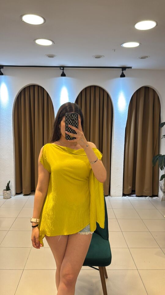 YAĞ YEŞİLİ ASİMETRİK KESİM BLUZ YAĞ YEŞİLİ - M