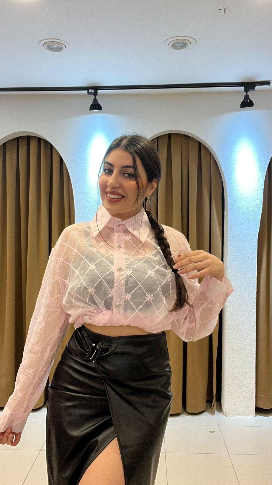 PEMBE İTHAL GÖMLEK