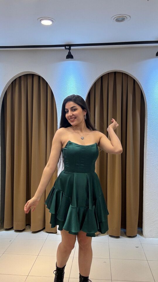 ZÜMRÜT YEŞİLİ MİNİ ELBİSE