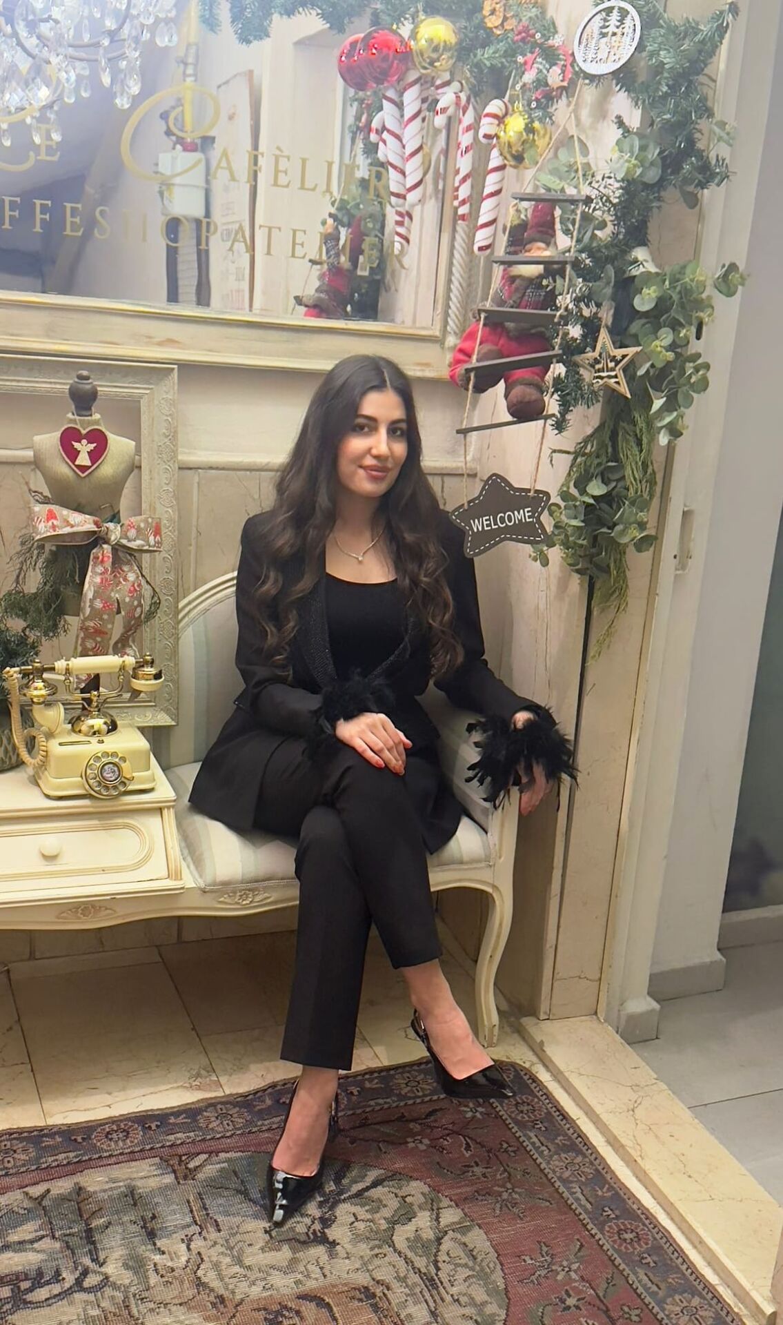 SİYAH IŞILTILI CEKET-TAKIM