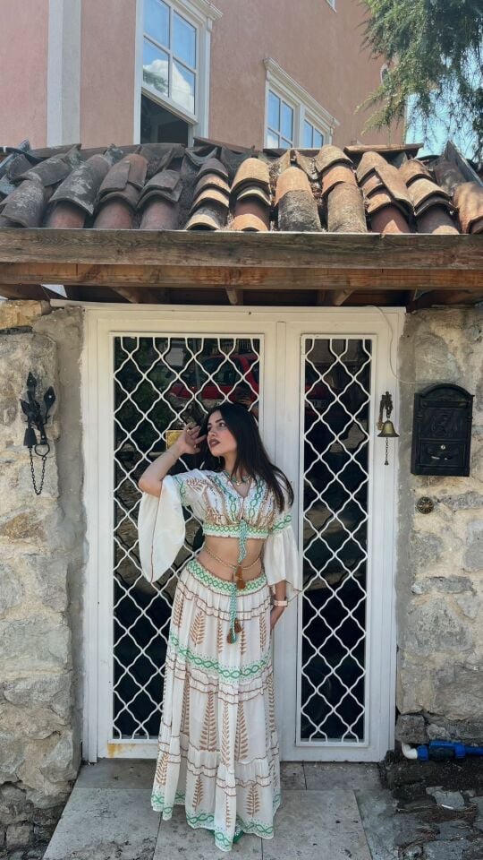 İTHAL DESENLİ ETEKLİ TAKIM