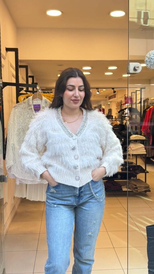 BEYAZ İTHAL  TAŞLI  HIRKA