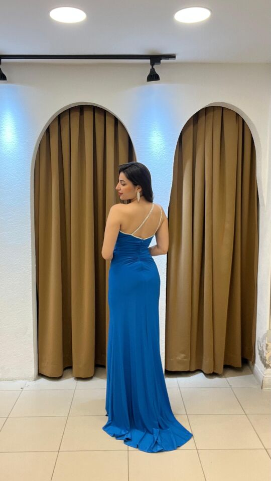 SAKS MAVİSİ TAŞ ŞERİTLİ ABİYE