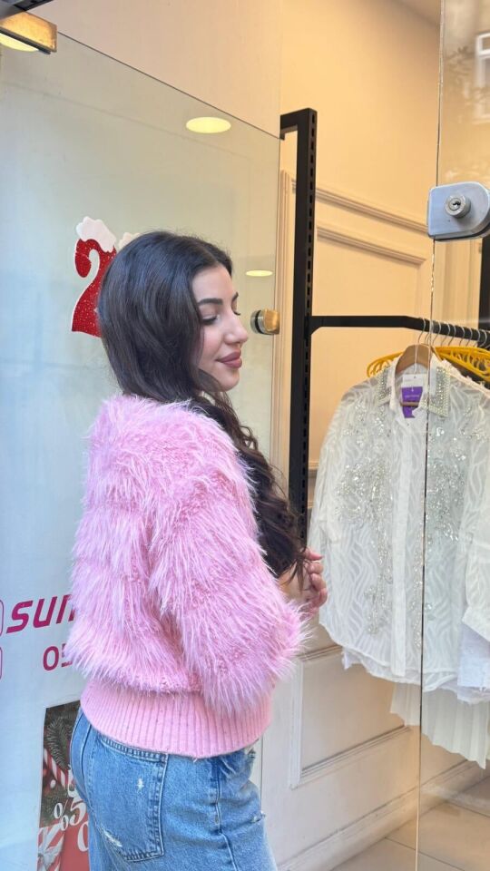 PEMBE İTHAL HIRKA