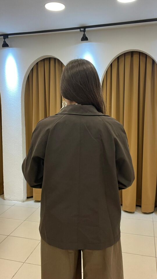 KAHVERENGİ KISA TRENÇ