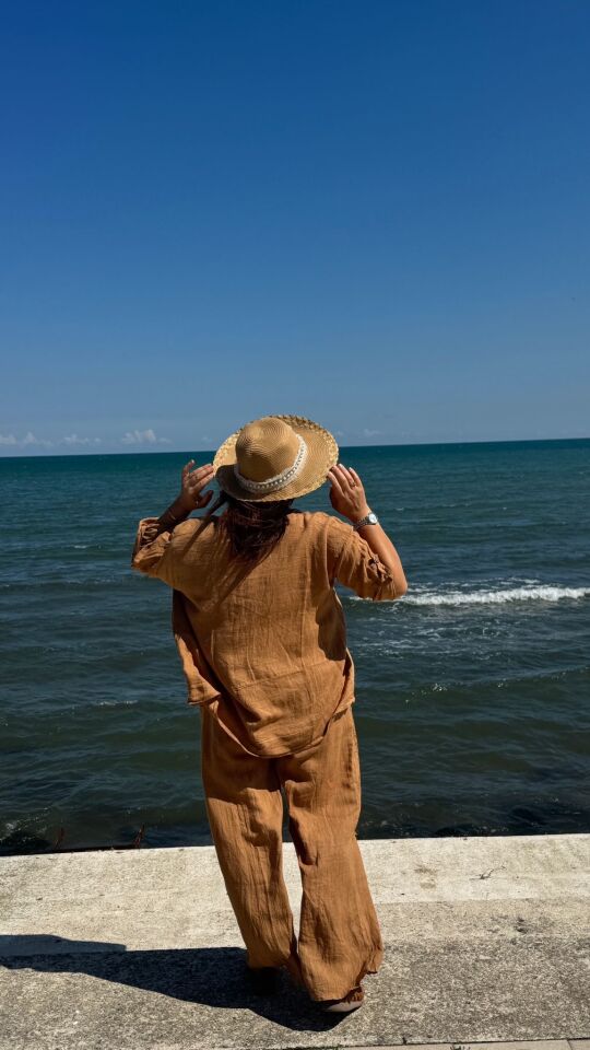 KAHVERENGİ İTHAL KETEN KUMAŞ TAKIM