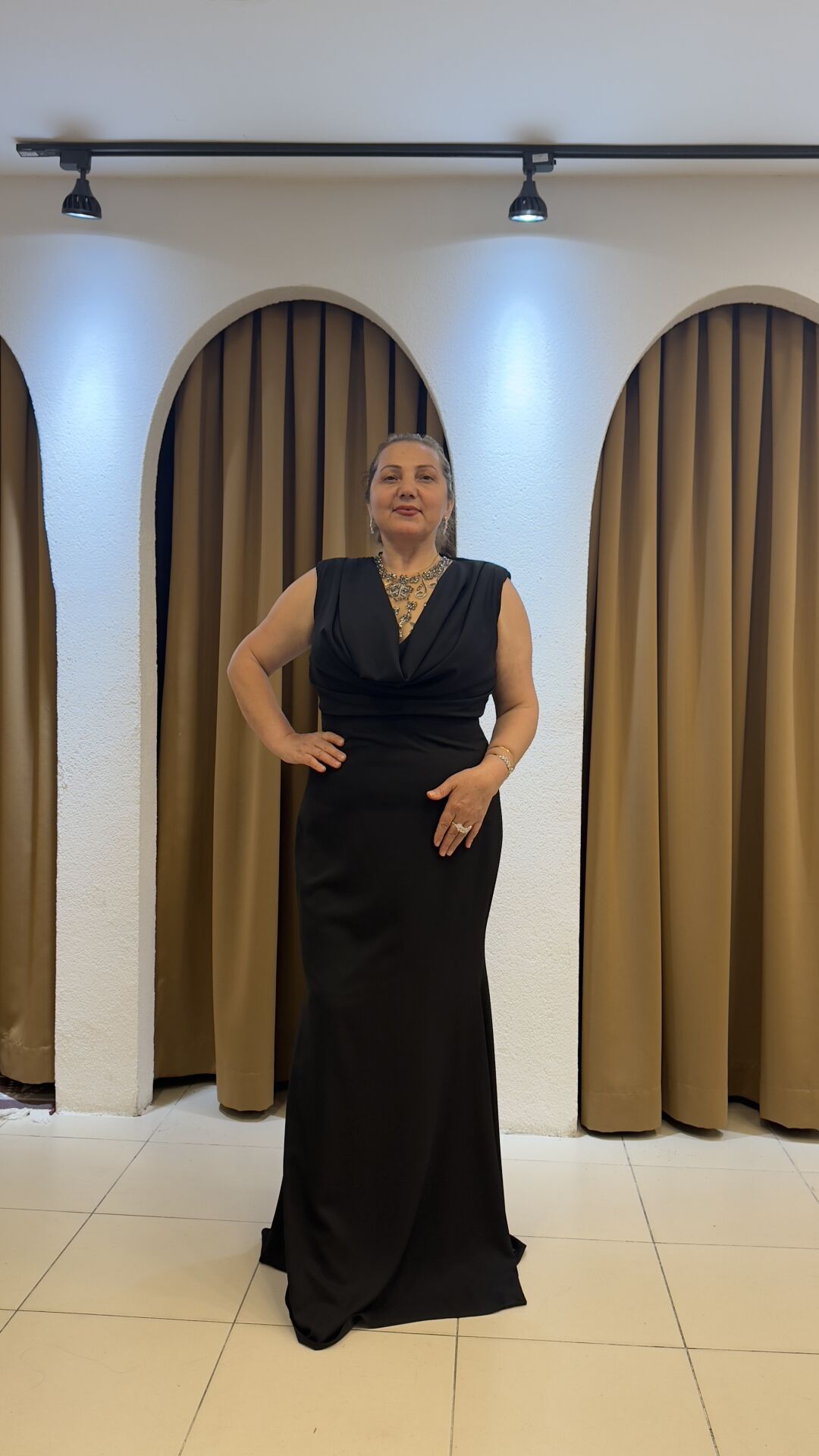 SİYAH DEGAJE YAKA ABİYE