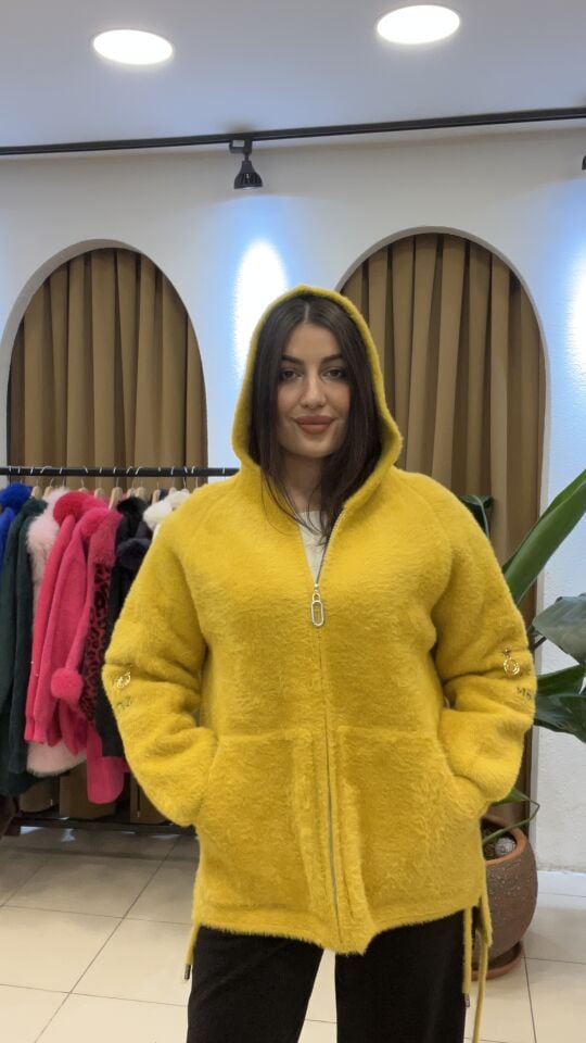 SARI ANGORA ÖNDEN FERMUARLI KÜRK