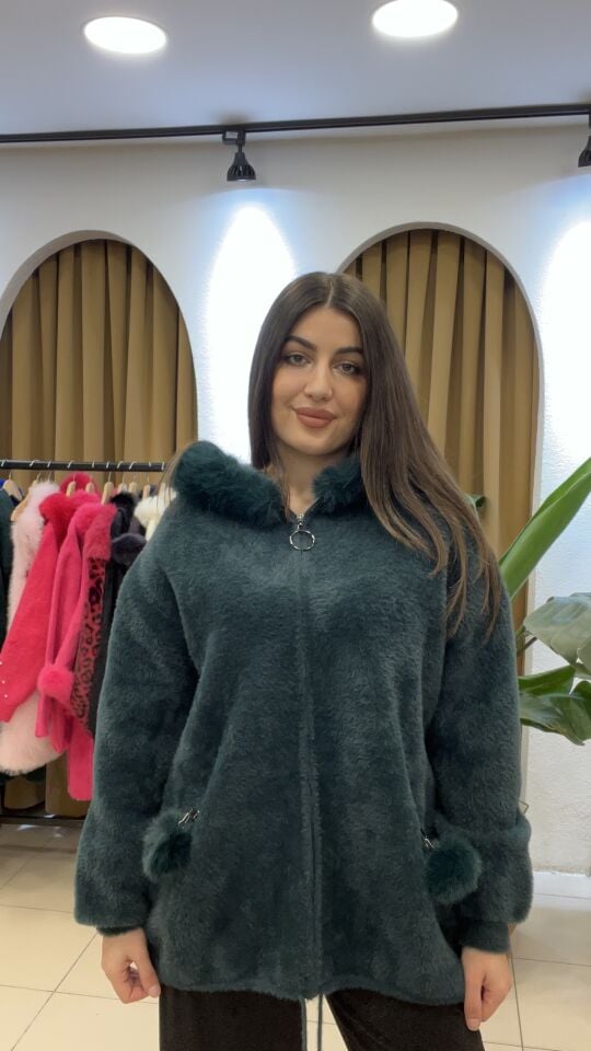 YEŞİL ANGORA KÜRK