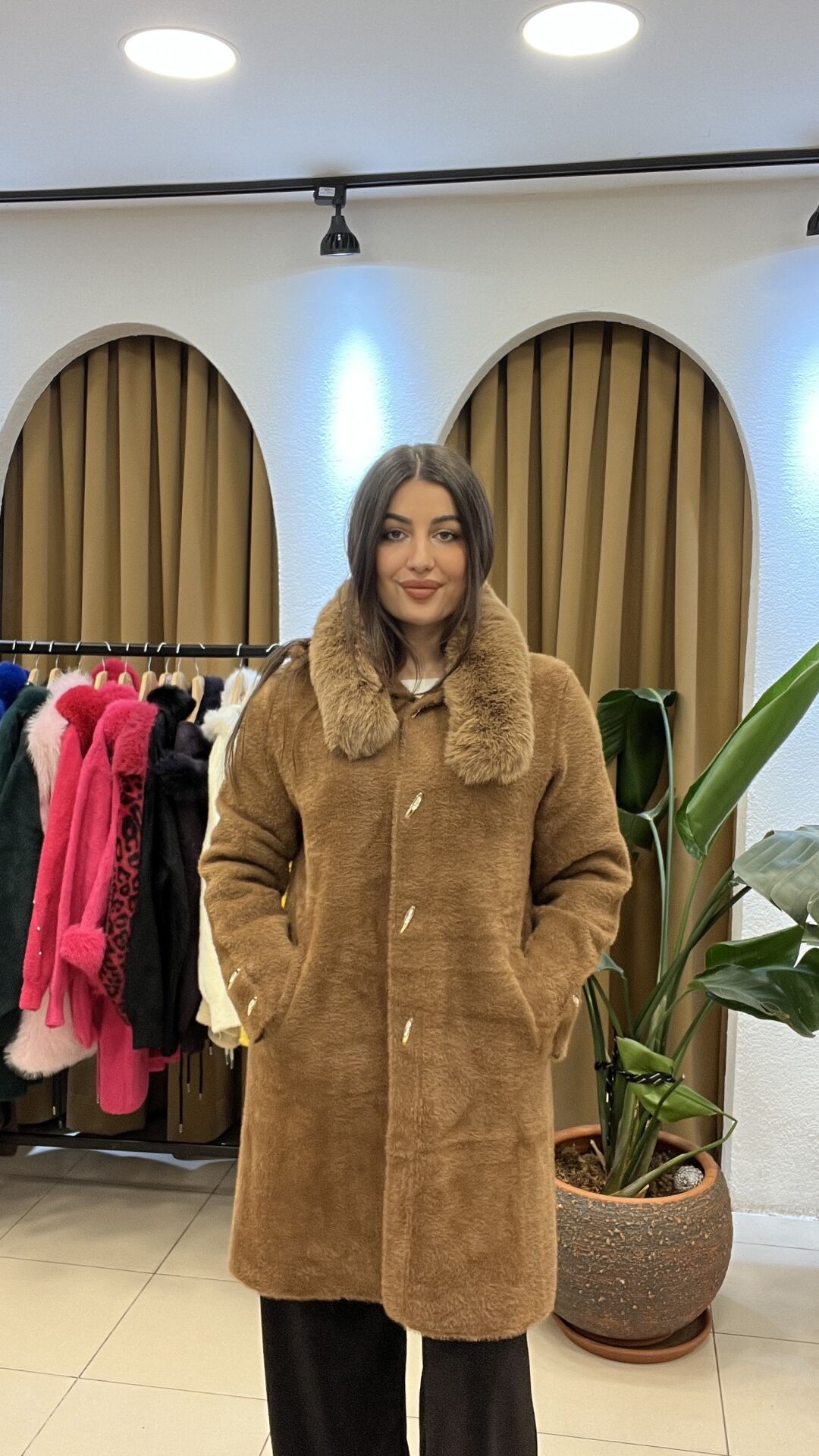 KAHVERENGİ ANGORA KÜRK