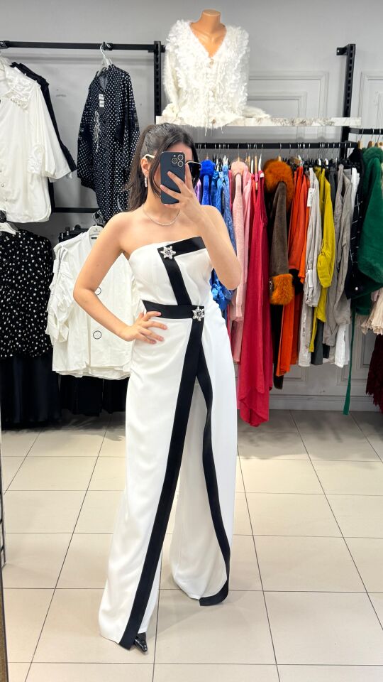 BEYAZ ASİMETRİK STRAPLEZ TULUM