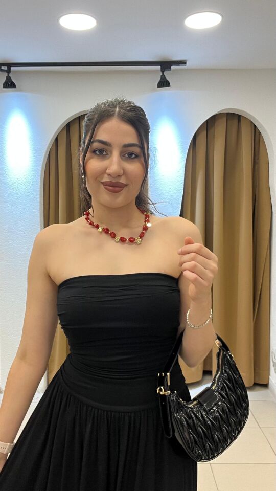 SİYAH STRAPLEZ BÜZGÜLÜ ELBİSE