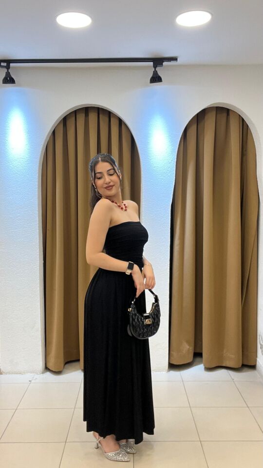 SİYAH STRAPLEZ BÜZGÜLÜ ELBİSE
