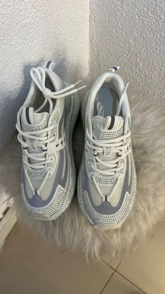 BEYAZ TAŞLI PARILTILI SPOR AYAKKABI 36