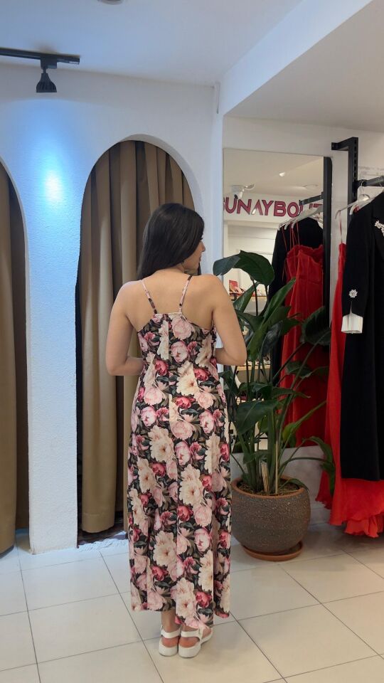 ÇİÇEK DESENLİ UZUN ELBİSE