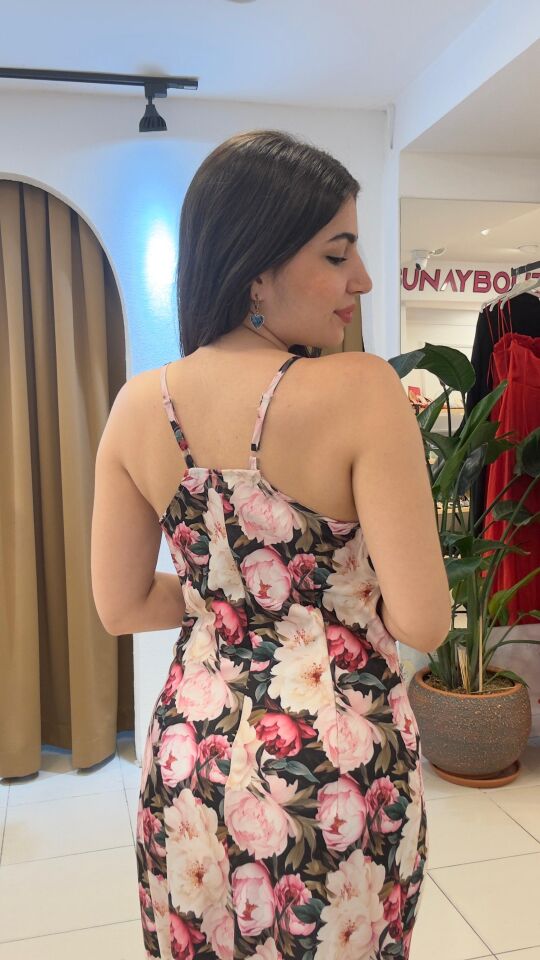 ÇİÇEK DESENLİ UZUN ELBİSE