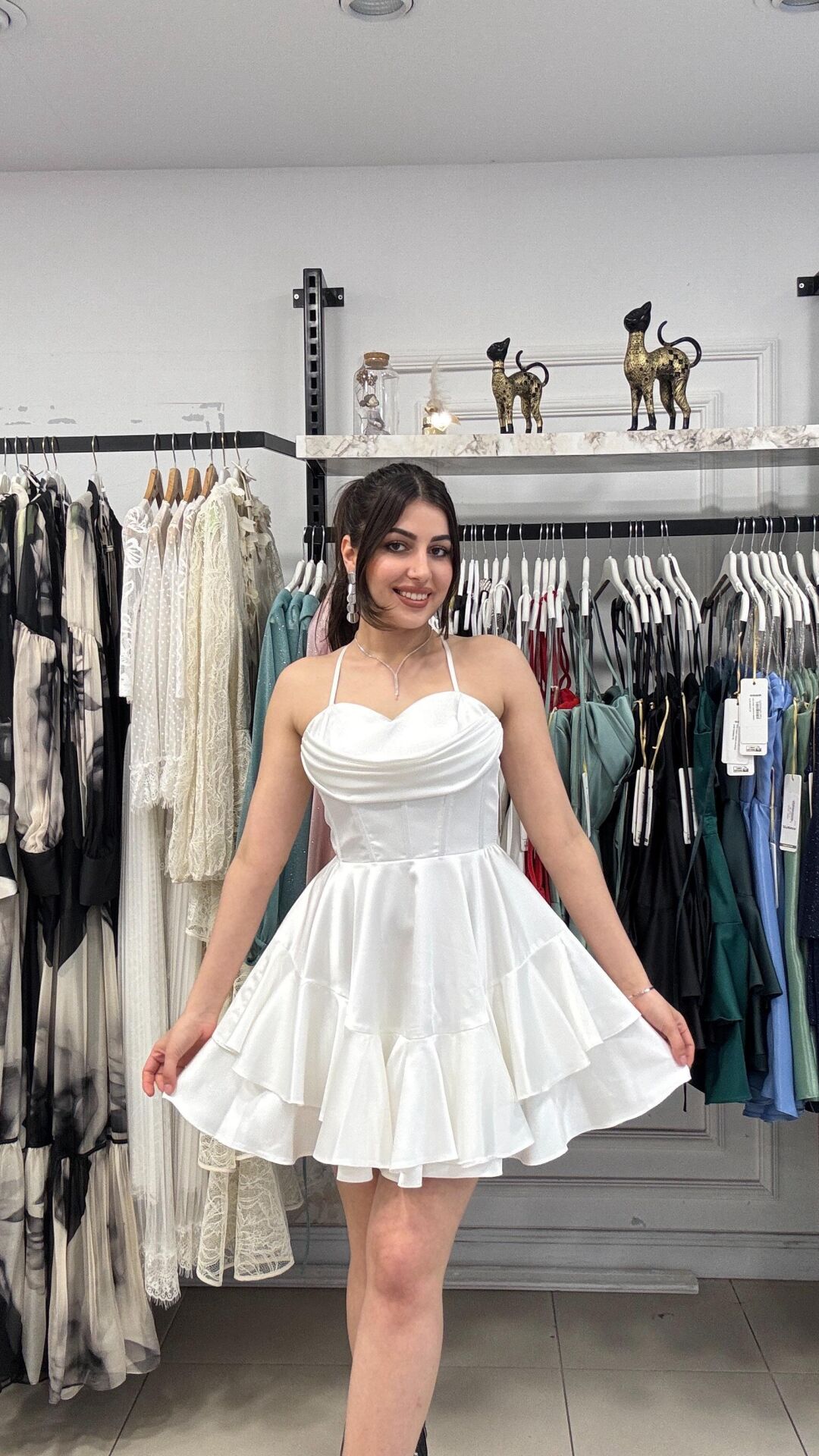 BEYAZ  MİNİ ELBİSE