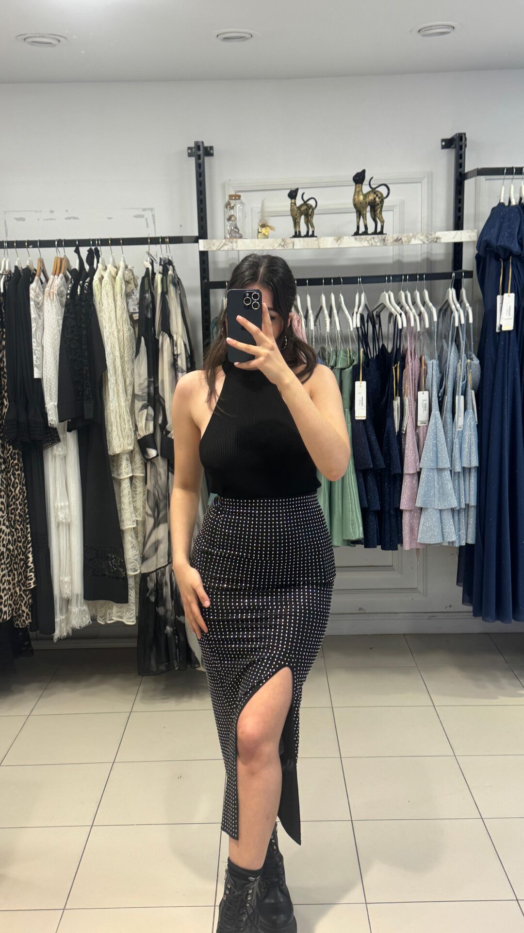 SİYAH BEYAZ KALEM ETEK