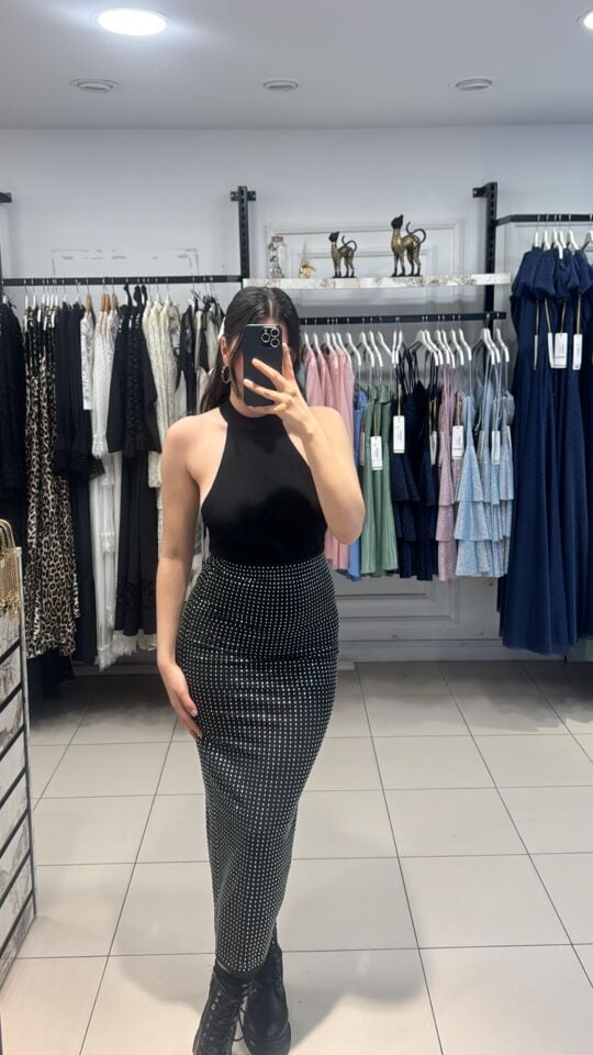 SİYAH BEYAZ KALEM ETEK