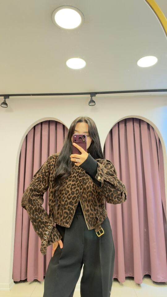 Beli Kemerli Fermuarlı Leopar Desen Mont L