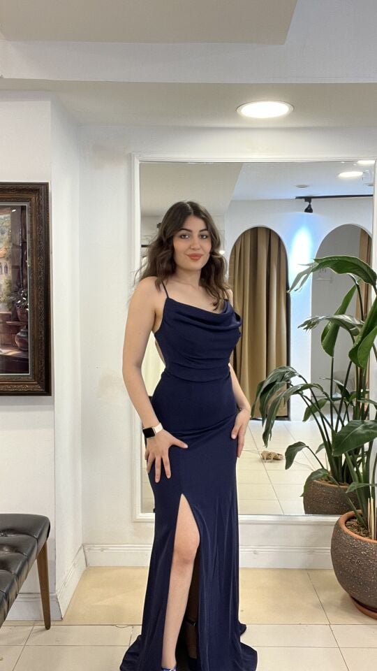 LACİVERT YIRTMAÇLI ABİYE