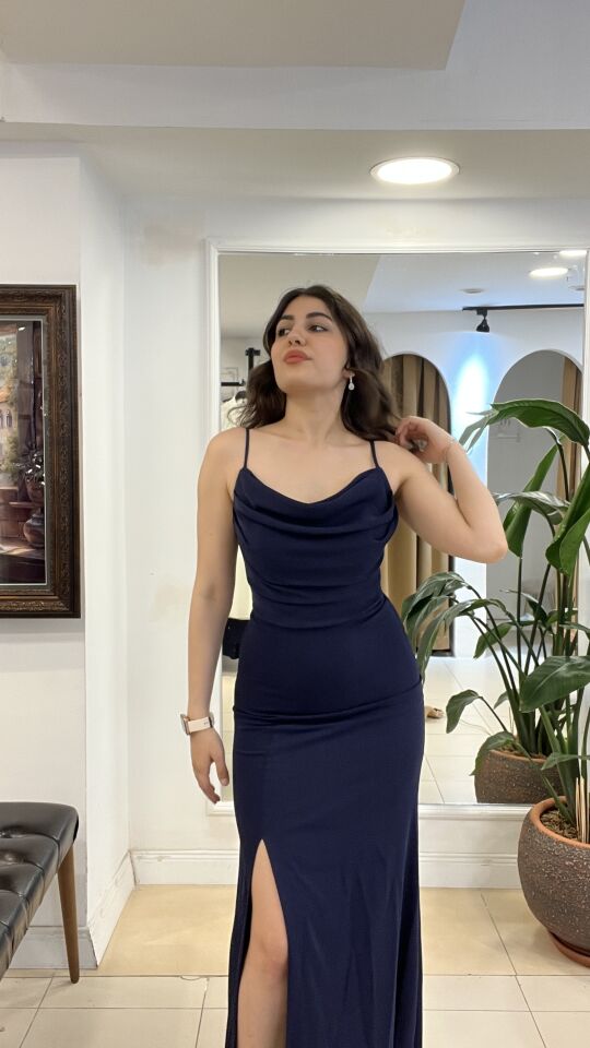 LACİVERT YIRTMAÇLI ABİYE