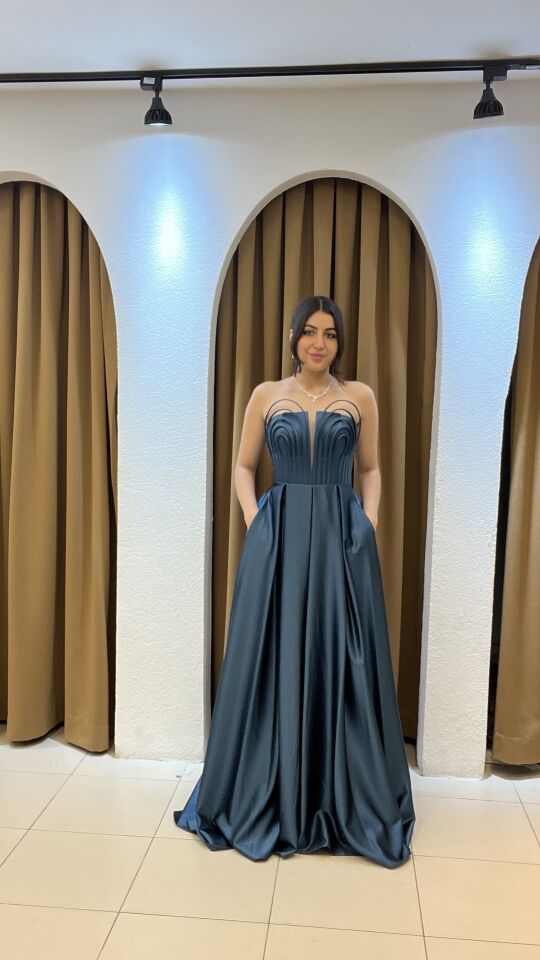PETROL MAVİSİ SATEN STRAPLEZ  UZUN ELBİSE