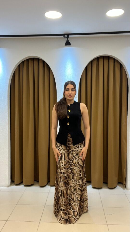 ETEĞİ LEOPAR DESENLİ SATEN TAKIM