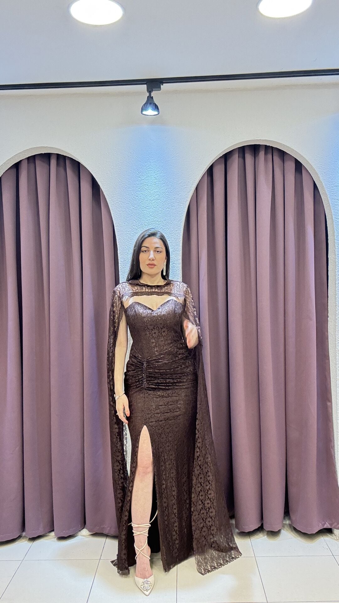 PELERİN DETAYLI GÜPÜR DANTEL GECE ELBİSESİ 44 - BEYAZ