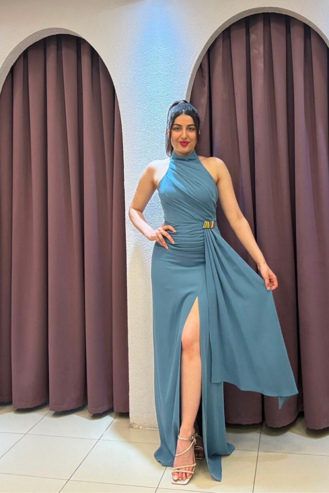 İndigo mavisi halter yaka saten gold detaylı yandan kuyruklu balık model abiye 42