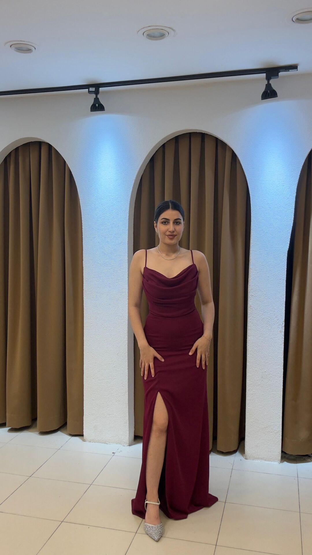 BORDO İP ASKILI UZUN ABİYE