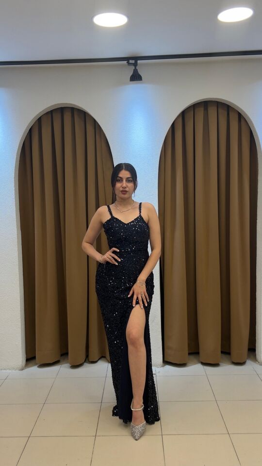 LACİVERT PAYETLİ İNCE ASKILI YIRTMAÇLI ABİYE 38