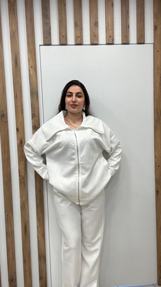 BEYAZ PREMİUM EŞOFMAN TAKIMI