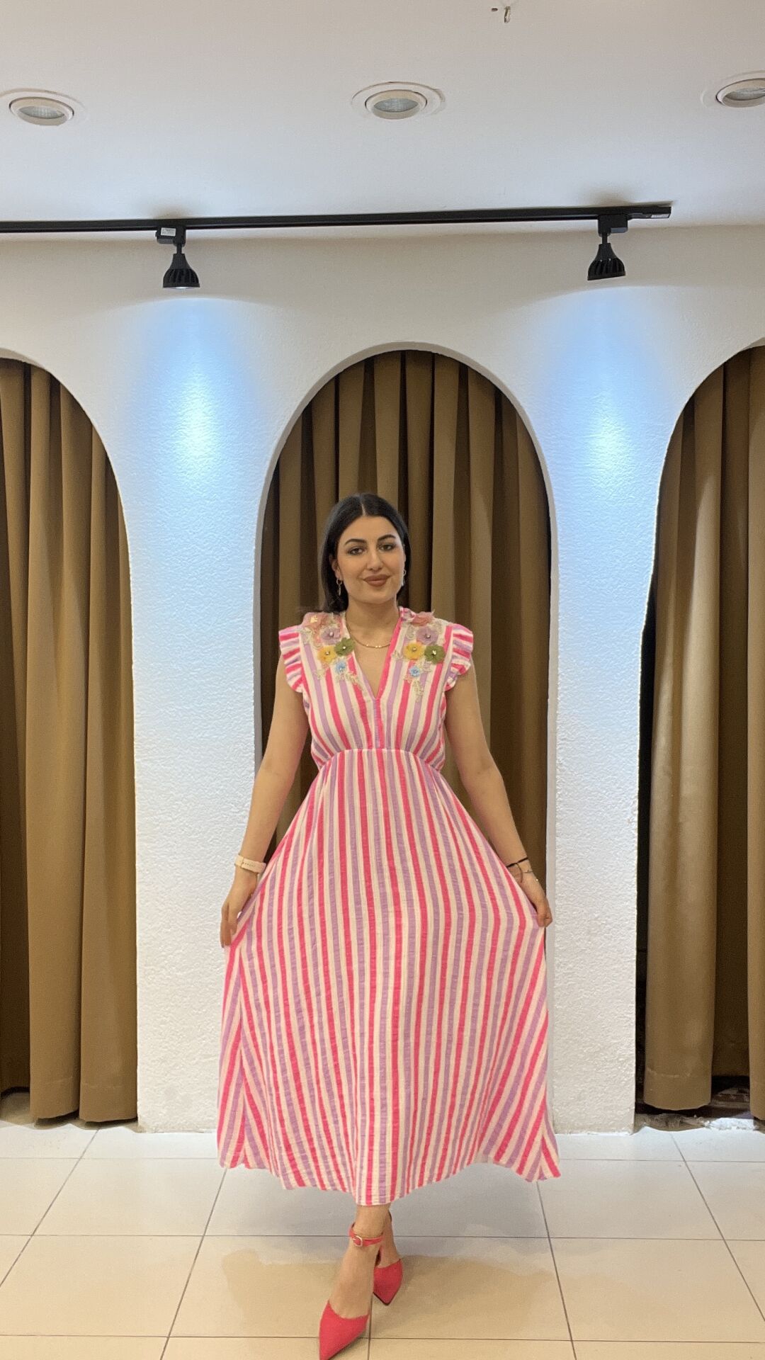 ÇİZGİLİ  UZUN İTHAL PEMBE ELBİSE