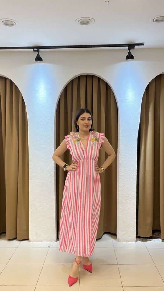 ÇİZGİLİ  UZUN İTHAL PEMBE ELBİSE