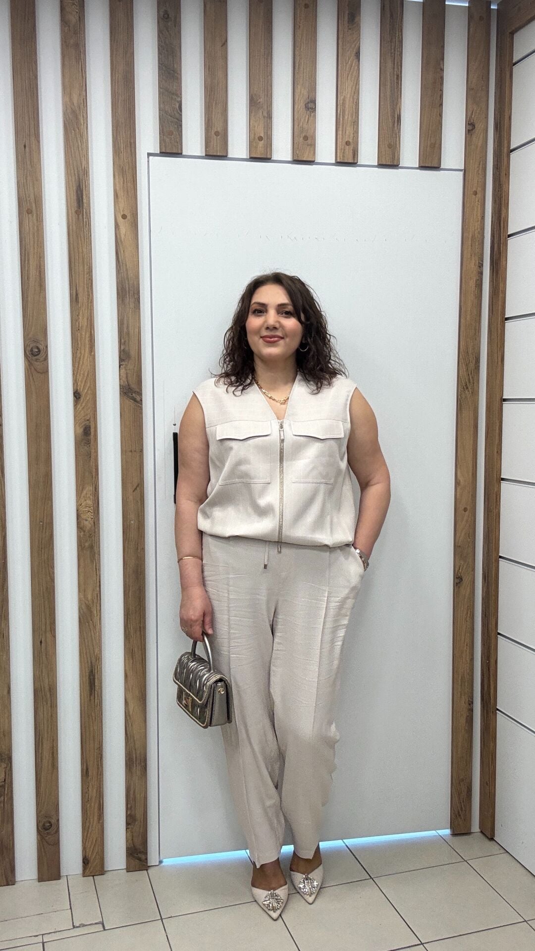 BEJ YELEK PANTOLON TAKIM 48