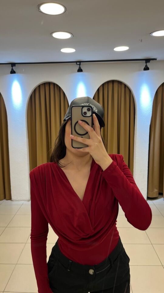 BORDO DEGAJE YAKA UZUN KOLLU  BADİ BLUZ XL