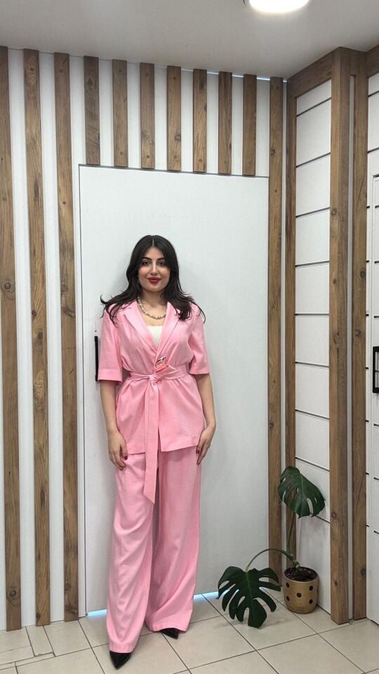 PEMBE BELİ KEMERLİ PREMİUM TENSEL KUMAŞ TAKIM 46