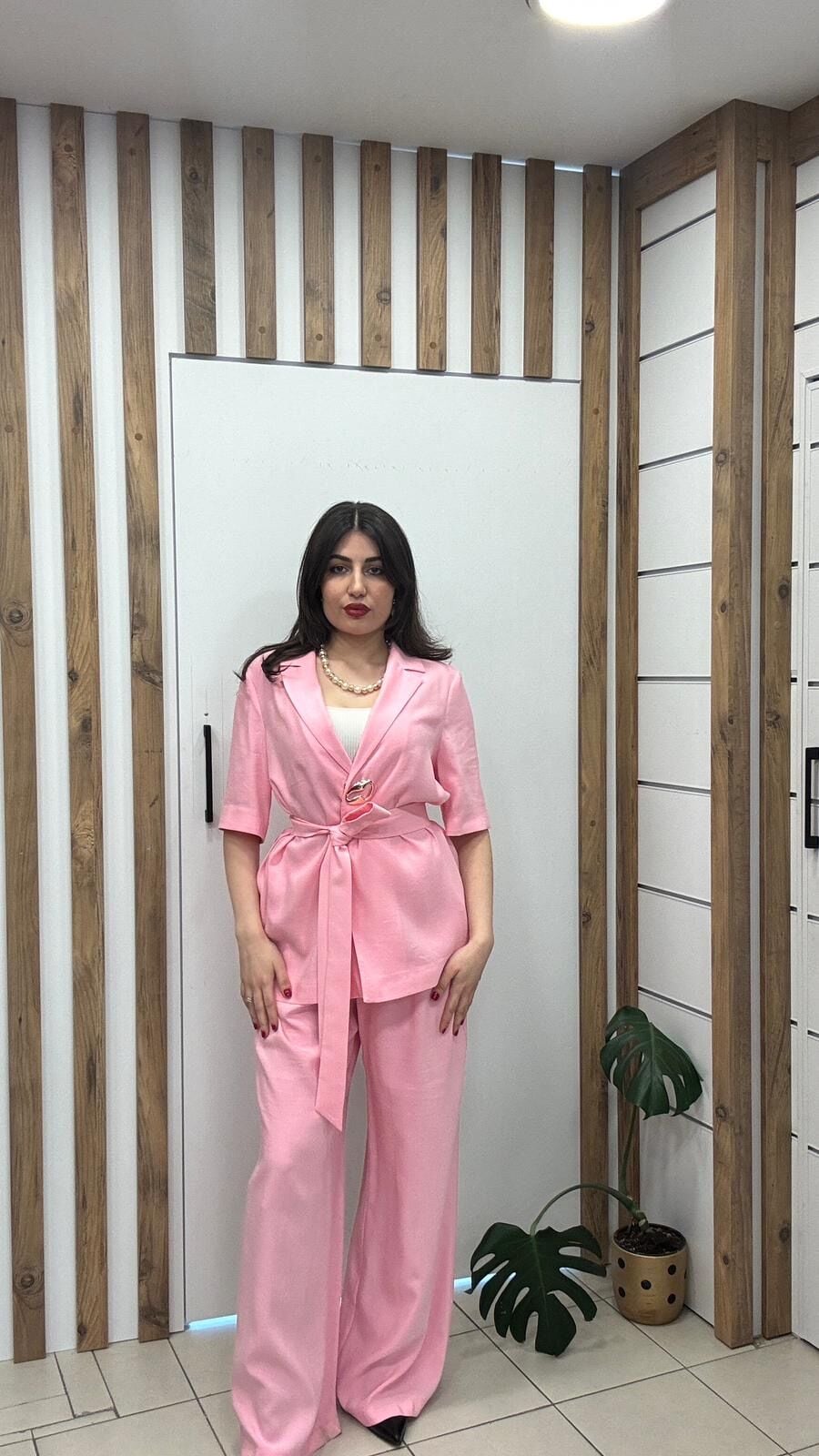 PEMBE BELİ KEMERLİ PREMİUM TENSEL KUMAŞ TAKIM 46