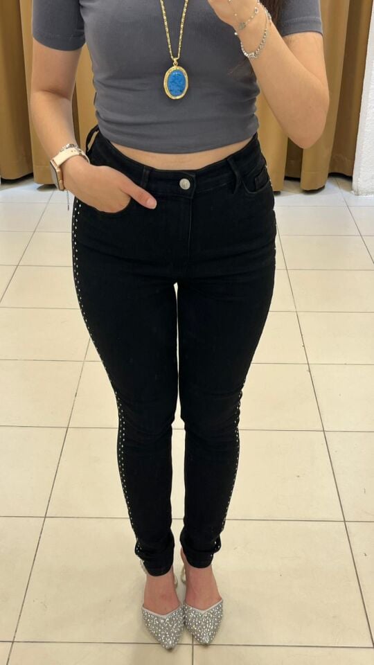 SİYAH ZIMBA DETAYLI YÜKSEK BEL SKİNNY JEAN PANTOLON