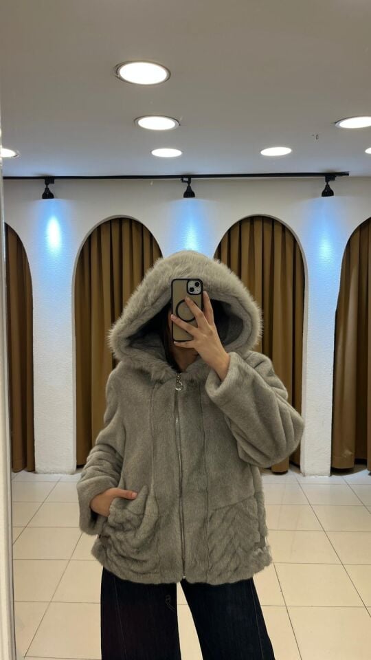 GRİ KAPİŞONLU FERMUARLI İTHAL KÜRK 42