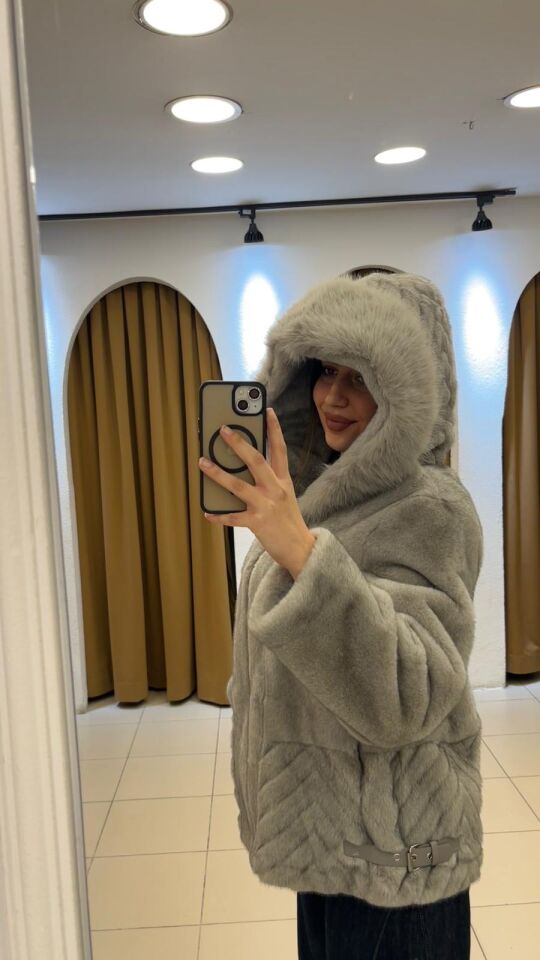 GRİ KAPİŞONLU FERMUARLI İTHAL KÜRK 42