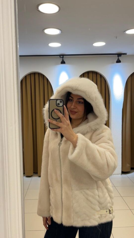 KREM KAPİŞONLU FERMUARLI İTHAL KÜRK 42