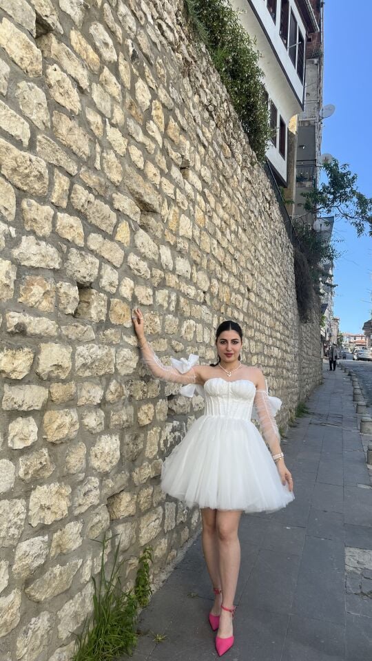 BEYAZ AFTER PARTY STRAPLEZ ABİYE