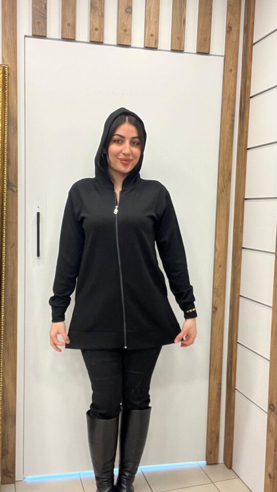 SİYAH FERMUARLI KAPİŞONLU ARA BOY HIRKA M-L