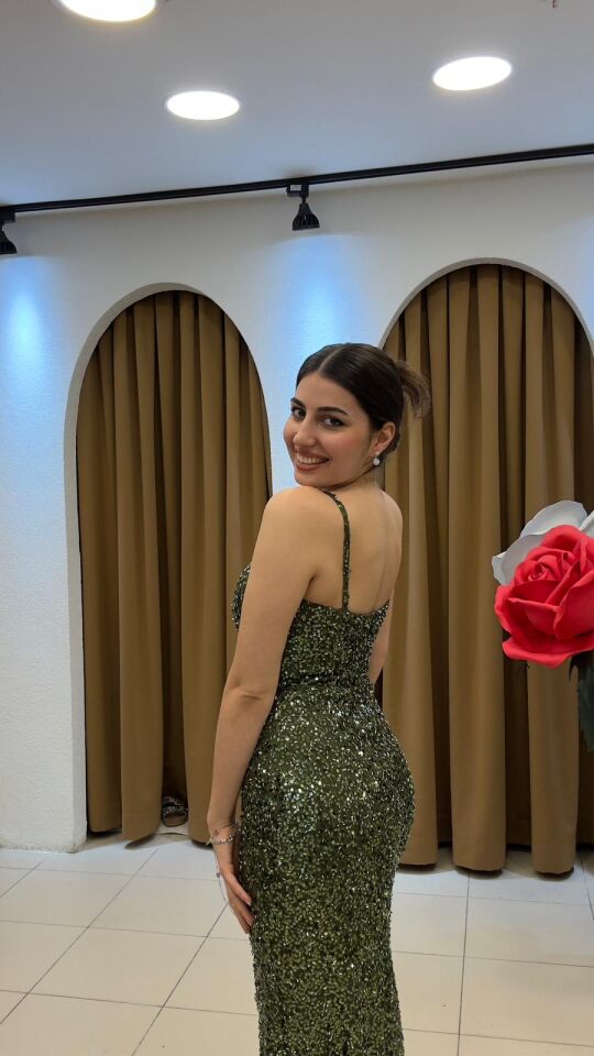 YEŞİL PAYETLİ  İP ASKILI YIRMAÇLI ABİYE