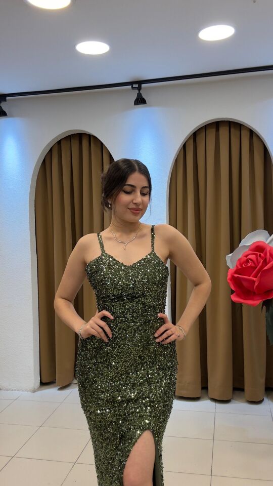 YEŞİL PAYETLİ  İP ASKILI YIRMAÇLI ABİYE