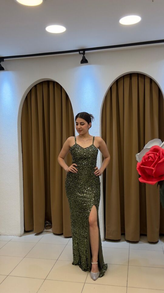 YEŞİL PAYETLİ  İP ASKILI YIRMAÇLI ABİYE