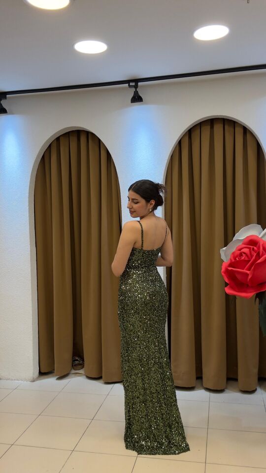 YEŞİL PAYETLİ  İP ASKILI YIRMAÇLI ABİYE